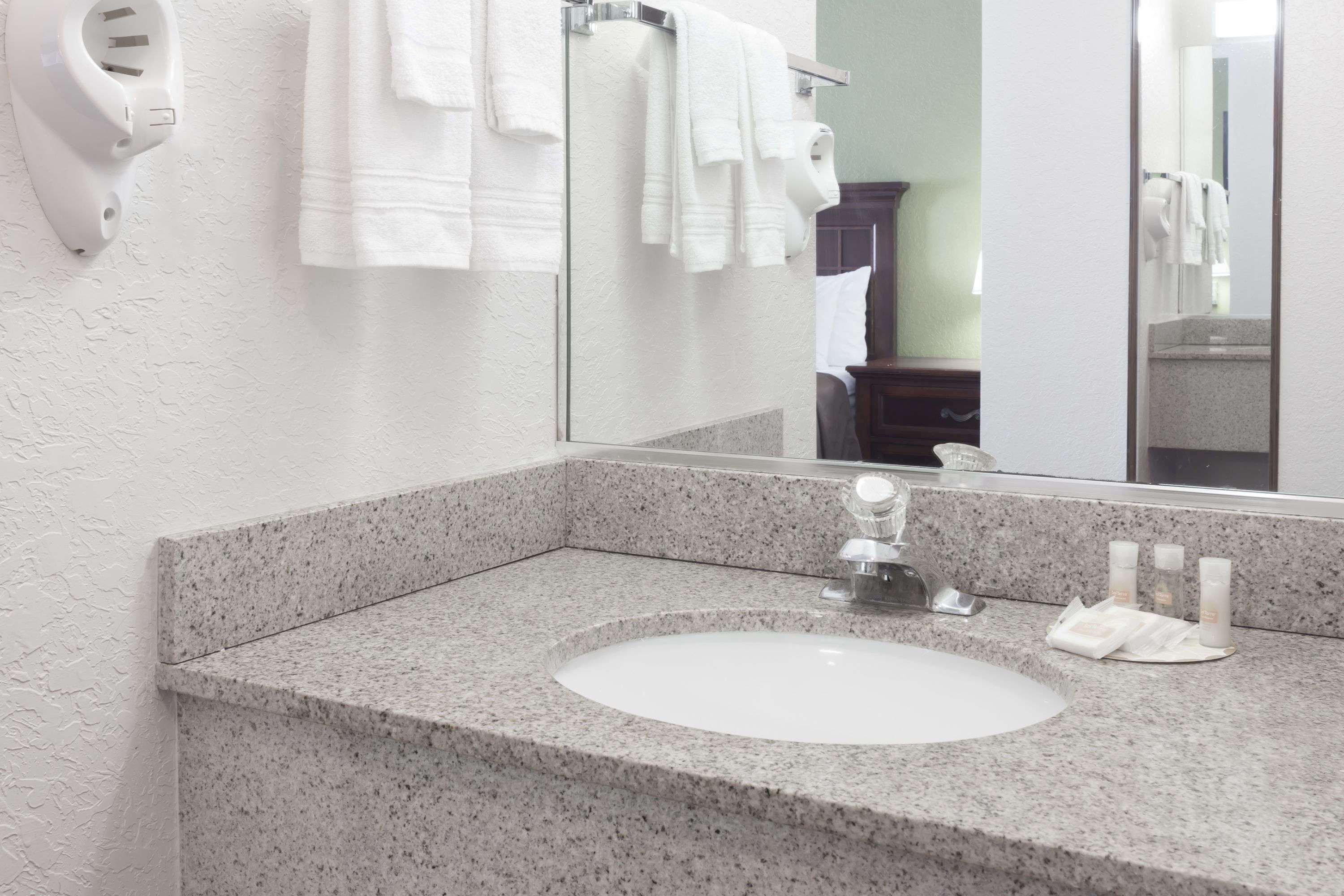 Days Inn By Wyndham Sarasota I-75 Vamo Zewnętrze zdjęcie