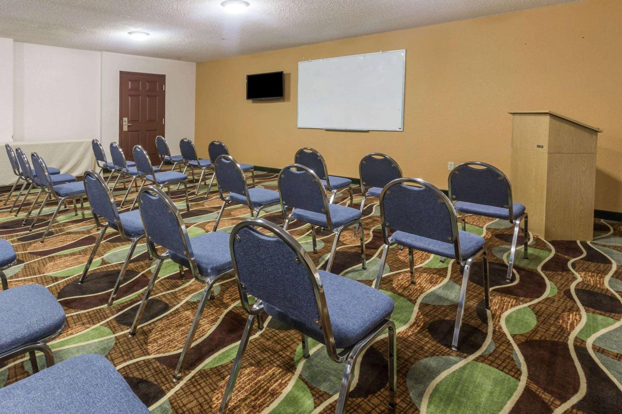 Days Inn By Wyndham Sarasota I-75 Vamo Zewnętrze zdjęcie