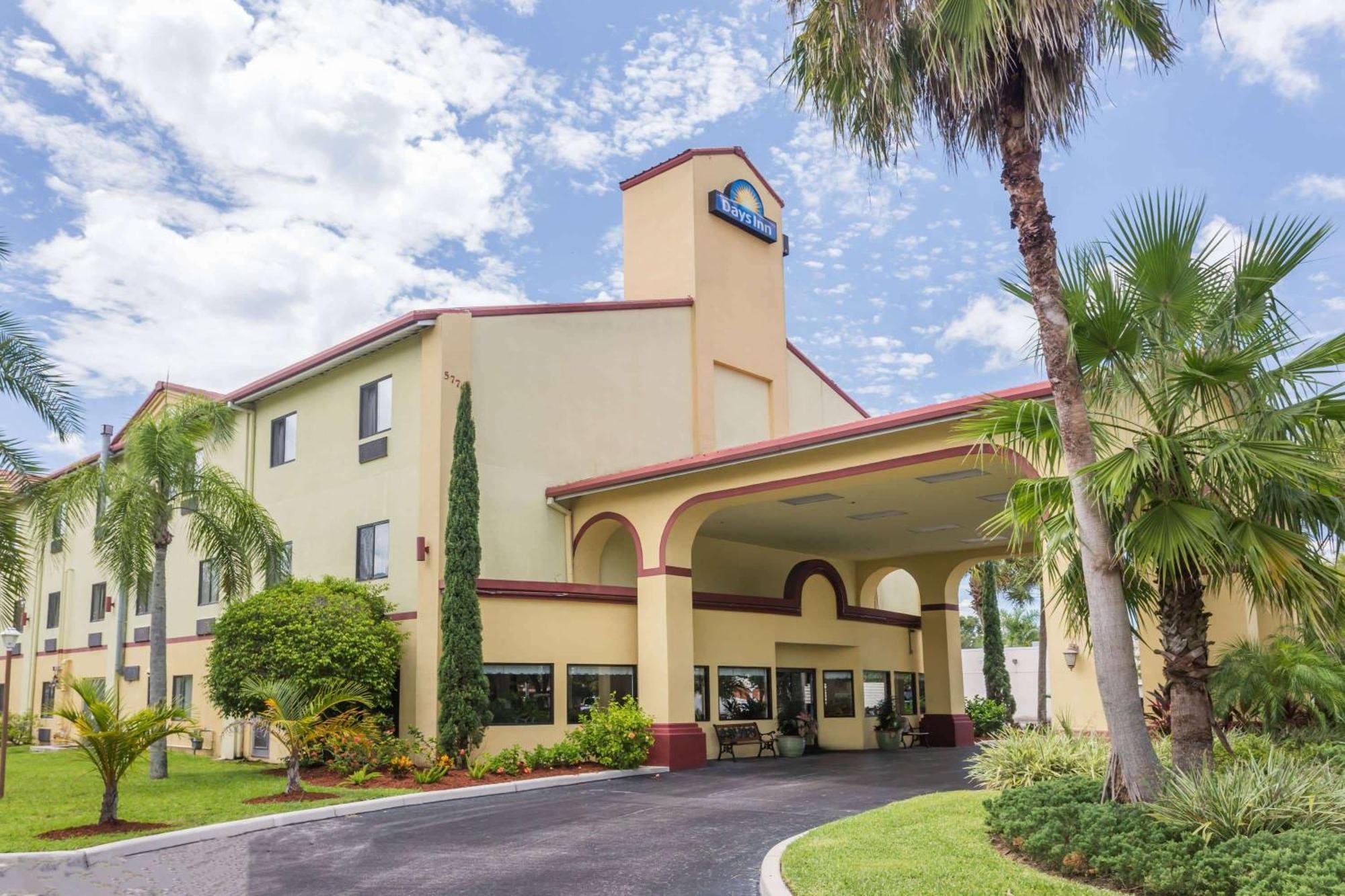Days Inn By Wyndham Sarasota I-75 Vamo Zewnętrze zdjęcie